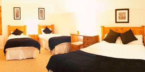 Woodside Lodge B&B - image 4
