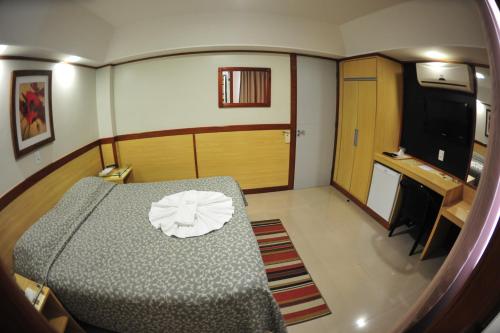 2 twin beds