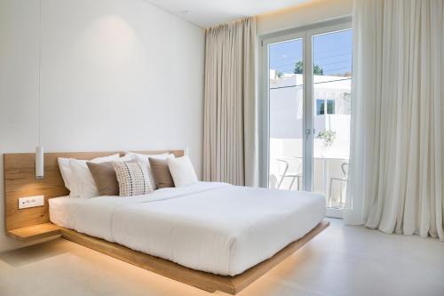 Luxury Double with Mountain View room in Mykonos Dove Beachfront Hotel