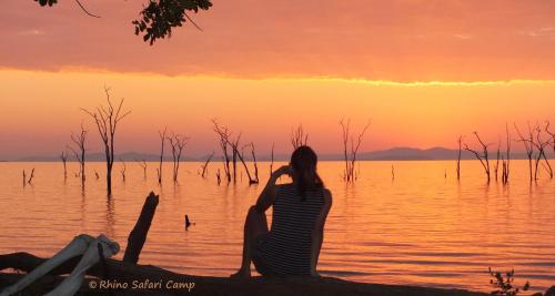 . Rhino Safari Camp