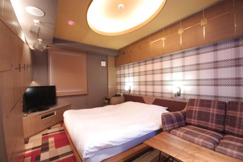 【Check In After 15:00】Economy Double Room - Smoking-B