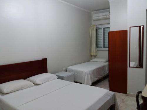 Apeninos Suites Basicas