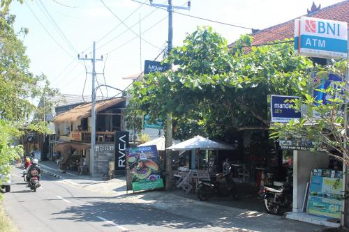 Kubu Container – Uluwatu, CO