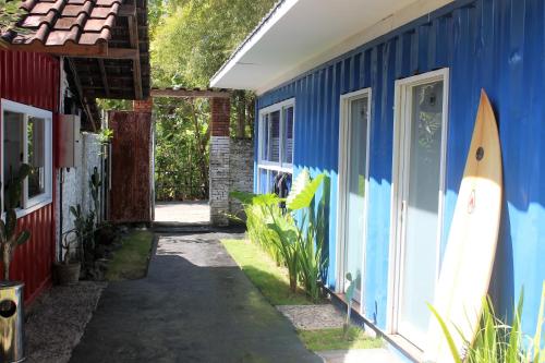 Kubu Container – Uluwatu, CO
