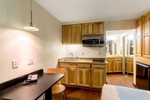 Motel 6-Missoula MT - University - image 11