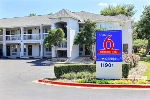 Studio 6 Extended Stay - Austin, TX - Northwest, Austin