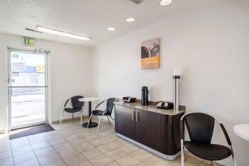 Hotel 465 By Regency in Indianapolis, USA