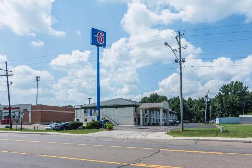 Motel 6-Hope, AR