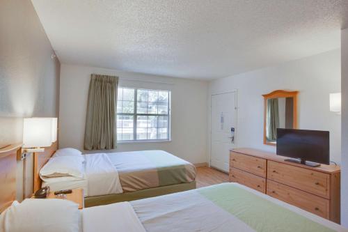 Studio 6-Houston, TX - Northwest Hwy 290