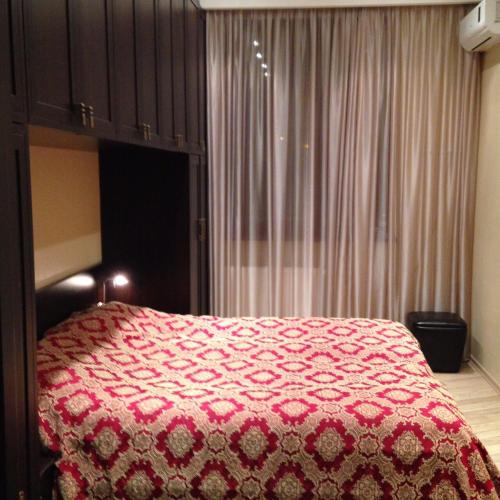 11 Shio Chitadze St - Tap to explore photos