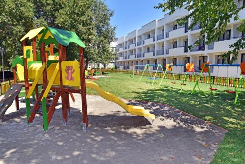 iHotel Sunny Beach - image 5