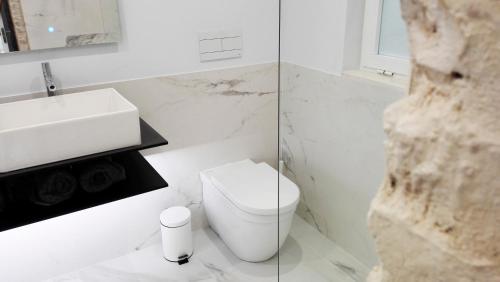 Apartamentos Adriano - image 11