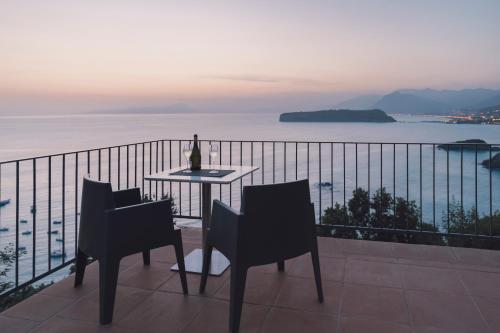 Mad og drikke, Villa Crawford in San Nicola Arcella