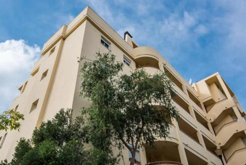 Sunny beach flat