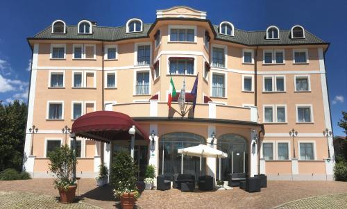 Settimo Torinese Hotels