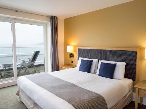 Haven Hotel - image 2