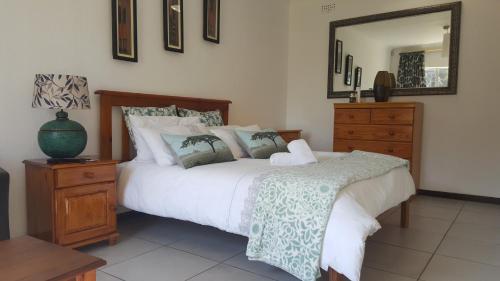 8 Ibis Lane Guest House