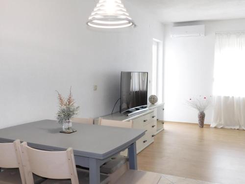  Barišić, Ferienwohnung in Podstrana