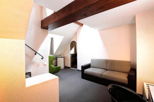 b_smart motel Basel - image 9