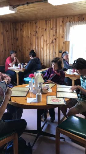 Glacier View Inn in Haines Junction (YT)