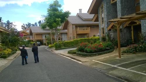 PRIVATE unit CAMP JOHN HAY MANOR
