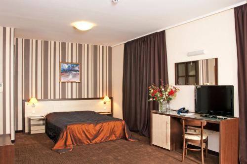 Business Hotel Premier - image 9
