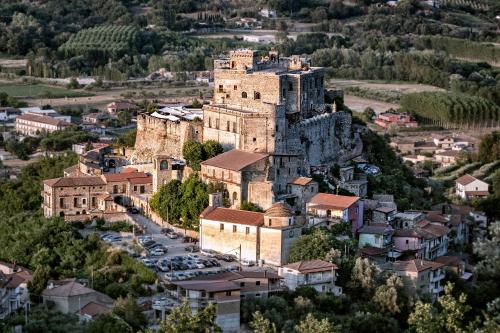 . Castello di Limatola