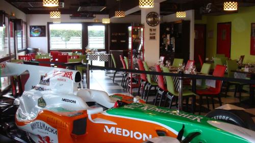 Enzo Hotels Pont-A-Mousson By Kyriad Direct in Pont-a-Mousson