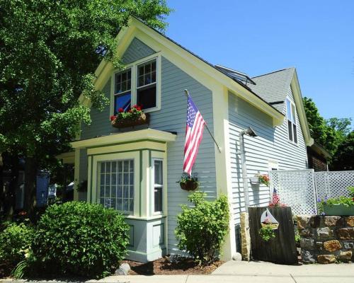 Changing Tides Bed Breakfast In Ma