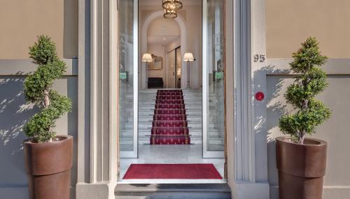 Hotel La Fortezza - image 11