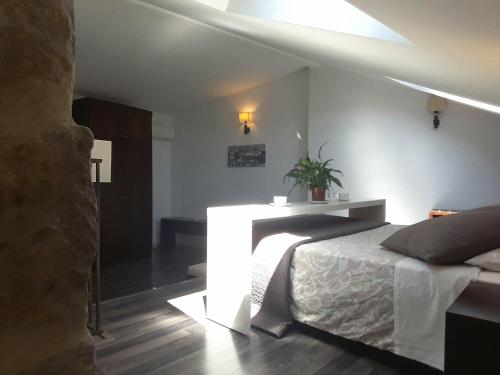 Apartamentos Sol de Mayo - image 11