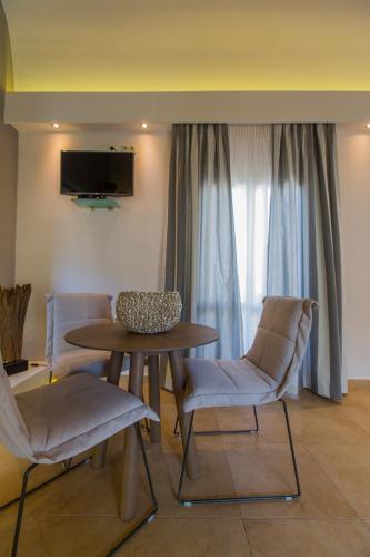 Anassa Deluxe Suites