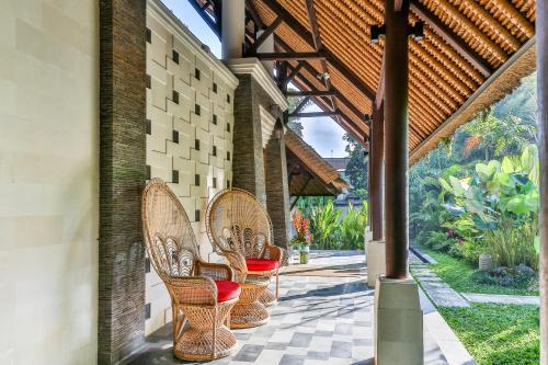 The Manipura Luxury Estate and Spa Up to 18 person, fully serviced