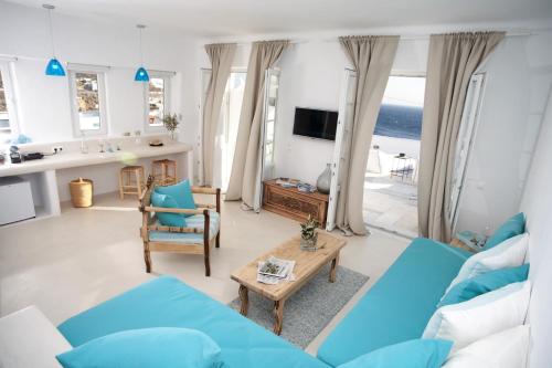 Holiday Home with Sea View image 7