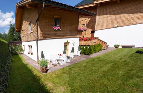Chalet - Appartements Julitta