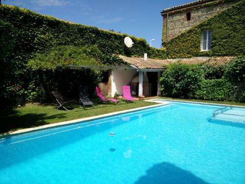 Swimming pool, Gentil'Home - Toulouse B&B Prestige in Fenouillet
