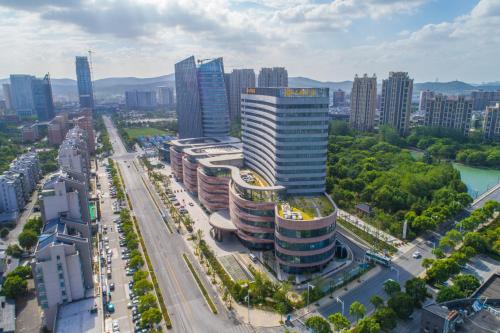 Jingling Shihu Garden Hotel Suzhou