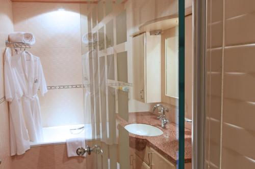 Imperial Resort Beach Hotel