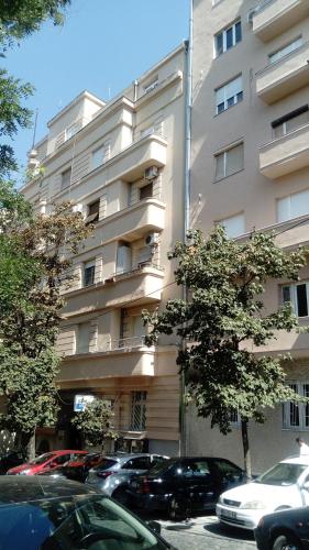 Belle Apartments - Square 8 - image 5