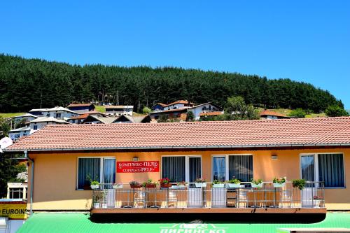 Accommodation in Zmeitsa