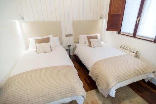 Cuatro Caminos Rooms - image 9