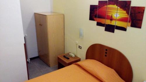 Hotel Tirreno – Milan, DC