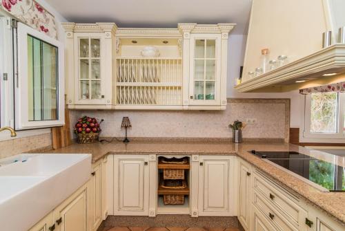Benalmádena Coast Villa – Benalmadena, SC
