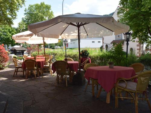 陽台/露台, 奧赫森餐廳旅館 (Hotel-Restaurant Ochsen) in 肯希塔爾哈斯拉赫