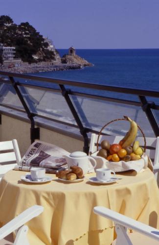 Residence Sole Mare Alaxi Hotels - main image