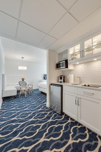 109329666 ICONA Cape May