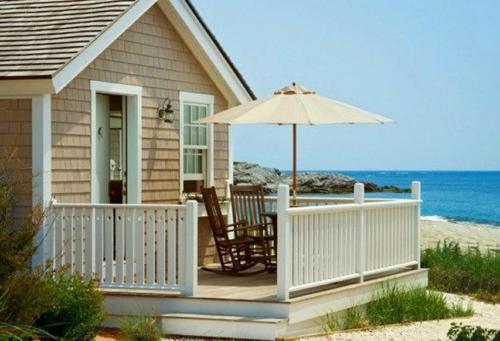 沙灘, 城堡山旅館 (Castle Hill Inn) in 新港周邊