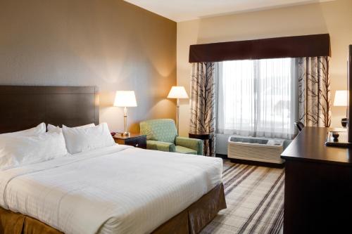 2 queen beds