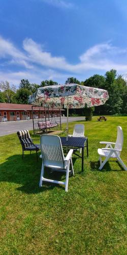 Martin's Inn in Cornwall (Ontario)