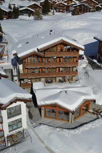 Mountain Paradise - main image